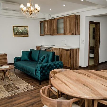 Edemus - Motel & Restaurant Maglaj Eksteriør billede